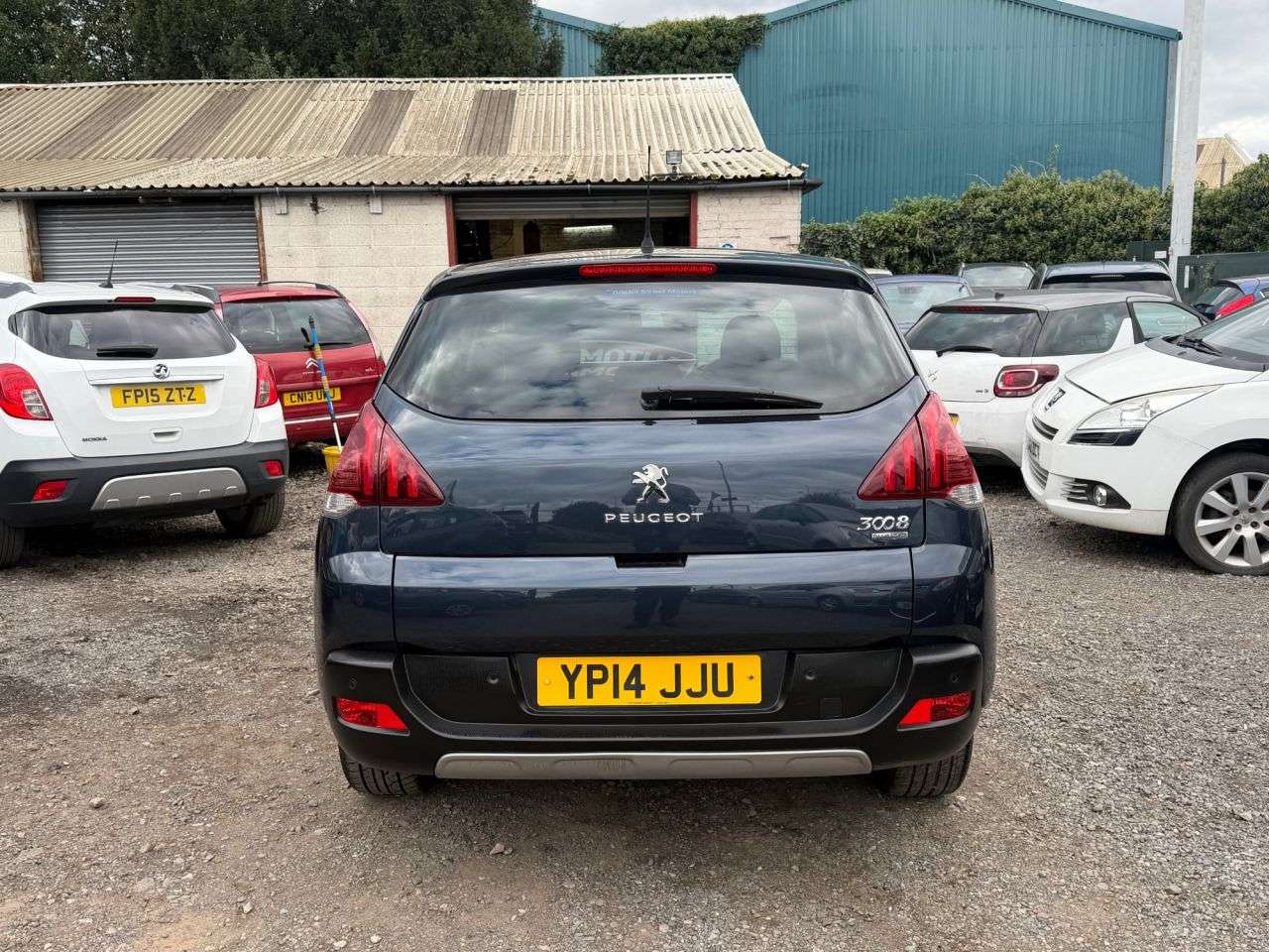 2014 PEUGEOT 3008 2014 PEUGEOT 3008