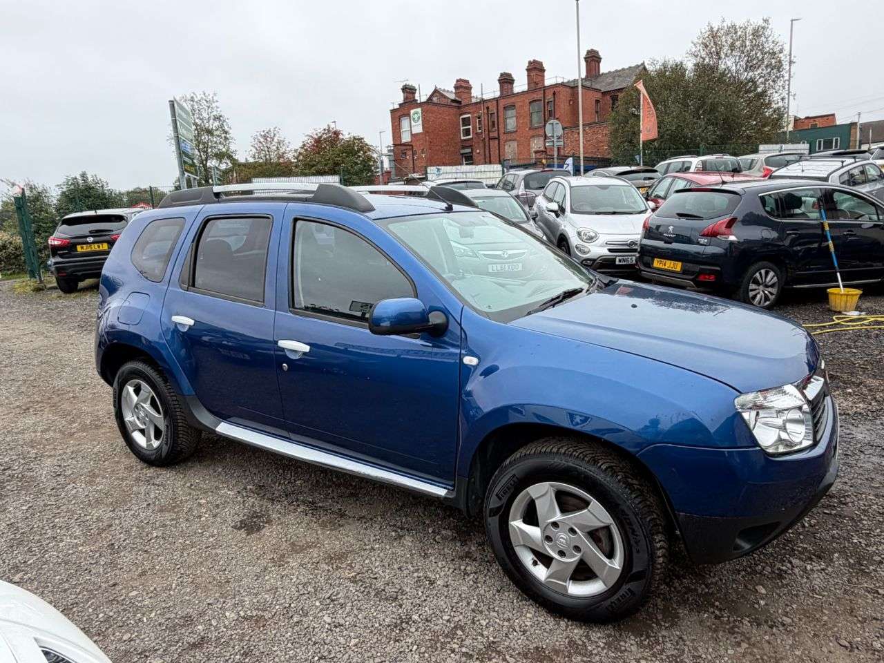 A 2014 DACIA DUSTER 1.5 dCi Laureate SUV 5dr Diesel Manual 4WD Euro 5 (110 ps) ** 3 Month Warra A 2014 DACIA DUSTER 1.5 dCi Laureate SUV 5dr Diesel Manual 4WD Euro 5 (110 ps) ** 3 Month Warra