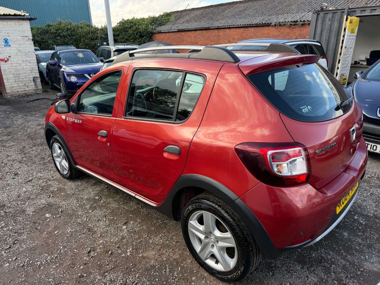 2014 DACIA SANDERO STEPWAY 2014 DACIA SANDERO STEPWAY