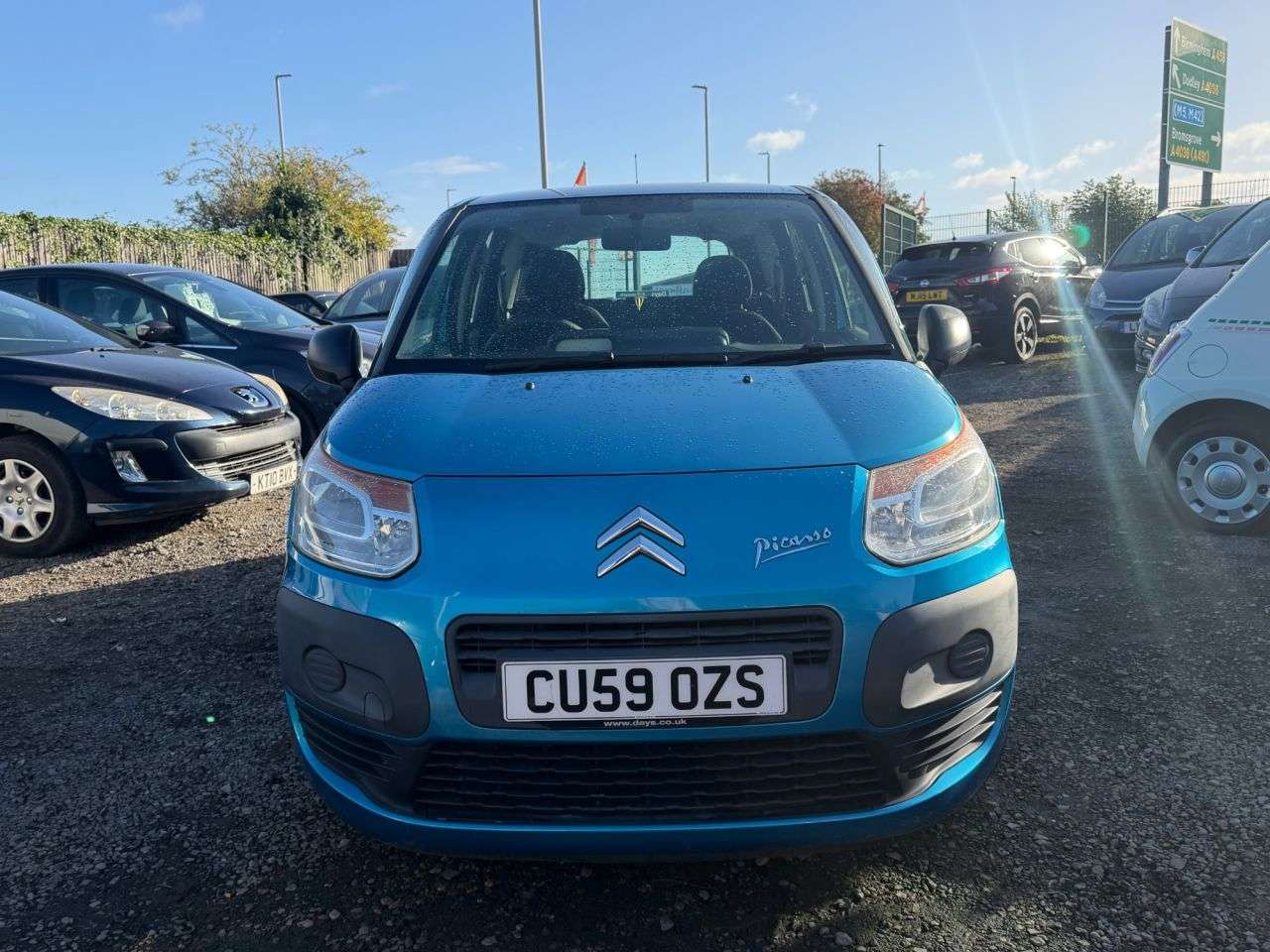 A 2009 CITROEN C3 PICASSO 1.4 VTi VT MPV 5dr Petrol Manual Euro 4 (95 ps) A 2009 CITROEN C3 PICASSO 1.4 VTi VT MPV 5dr Petrol Manual Euro 4 (95 ps)