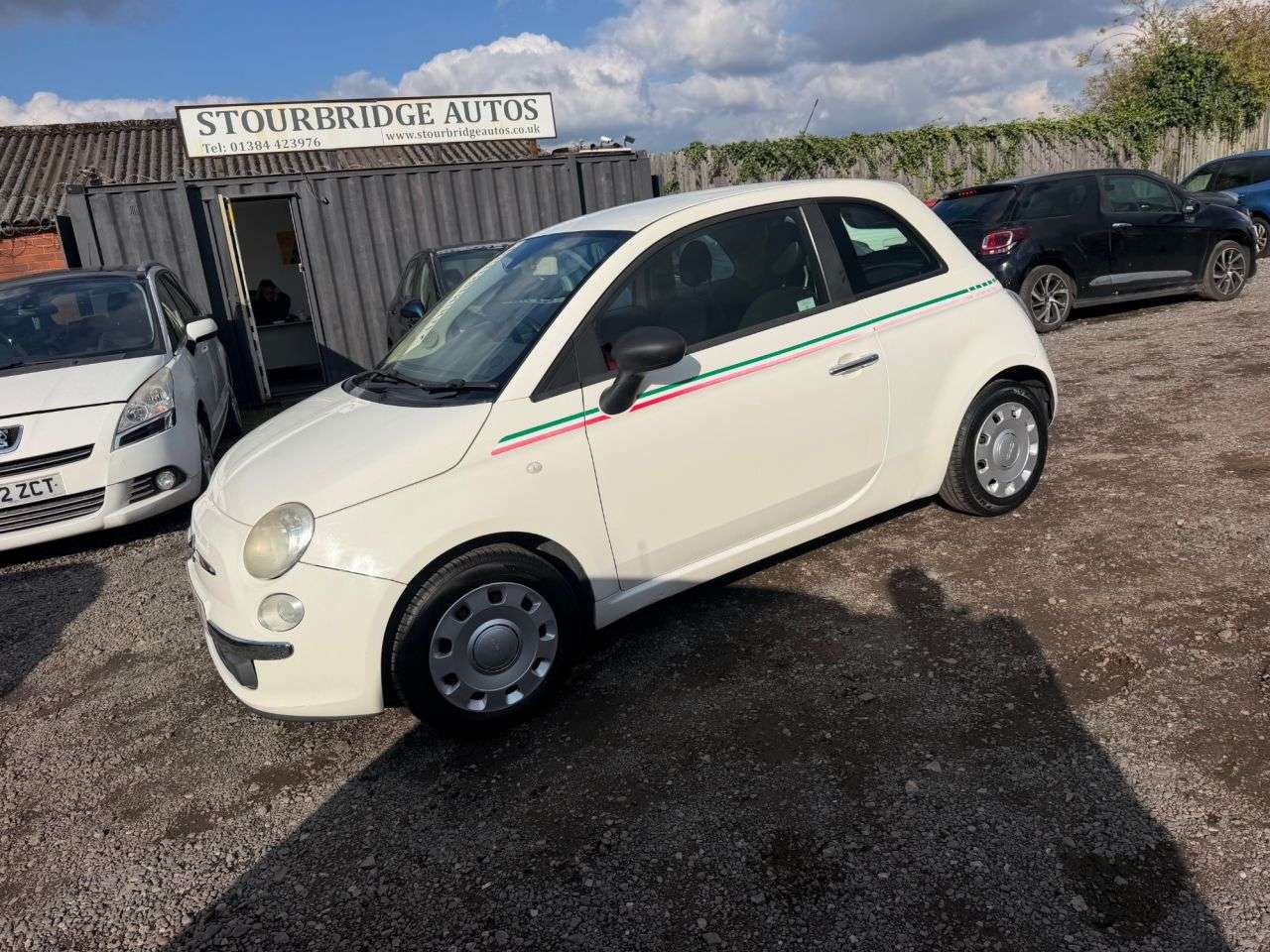 A 2009 FIAT 500 1.2 Pop Hatchback 3dr Petrol Manual Euro 5 (s/s) (69 bhp) ** 1 Month Warran A 2009 FIAT 500 1.2 Pop Hatchback 3dr Petrol Manual Euro 5 (s/s) (69 bhp) ** 1 Month Warran