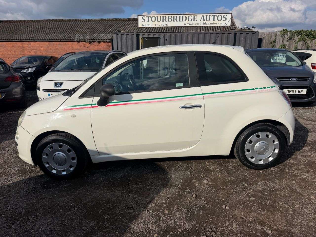 A 2009 FIAT 500 1.2 Pop Hatchback 3dr Petrol Manual Euro 5 (s/s) (69 bhp) ** 1 Month Warran A 2009 FIAT 500 1.2 Pop Hatchback 3dr Petrol Manual Euro 5 (s/s) (69 bhp) ** 1 Month Warran
