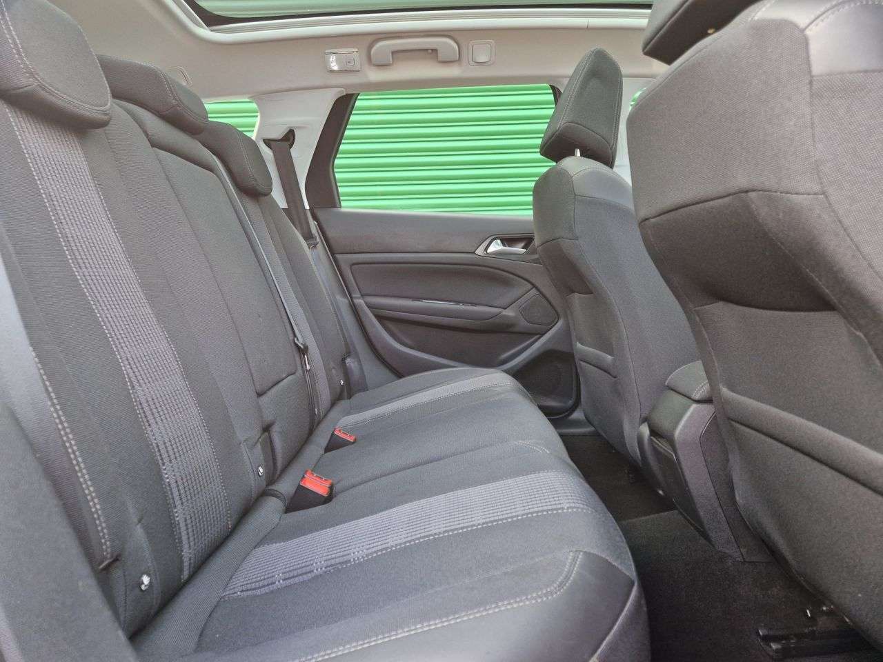 2018 PEUGEOT 308 SW 2018 PEUGEOT 308 SW