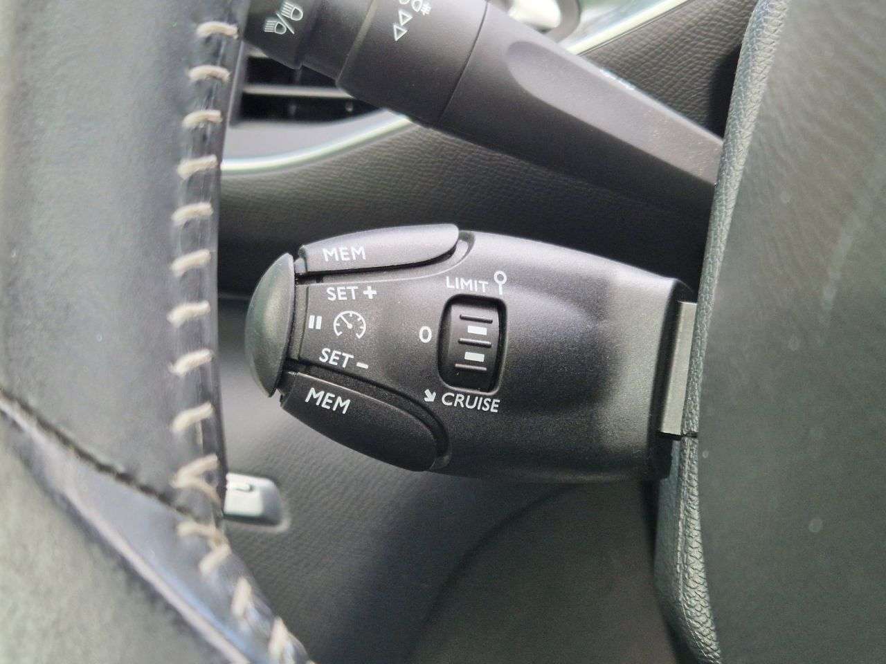 2018 PEUGEOT 308 SW 2018 PEUGEOT 308 SW