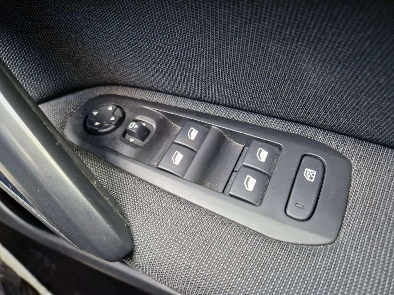 2018 PEUGEOT 308 SW 2018 PEUGEOT 308 SW