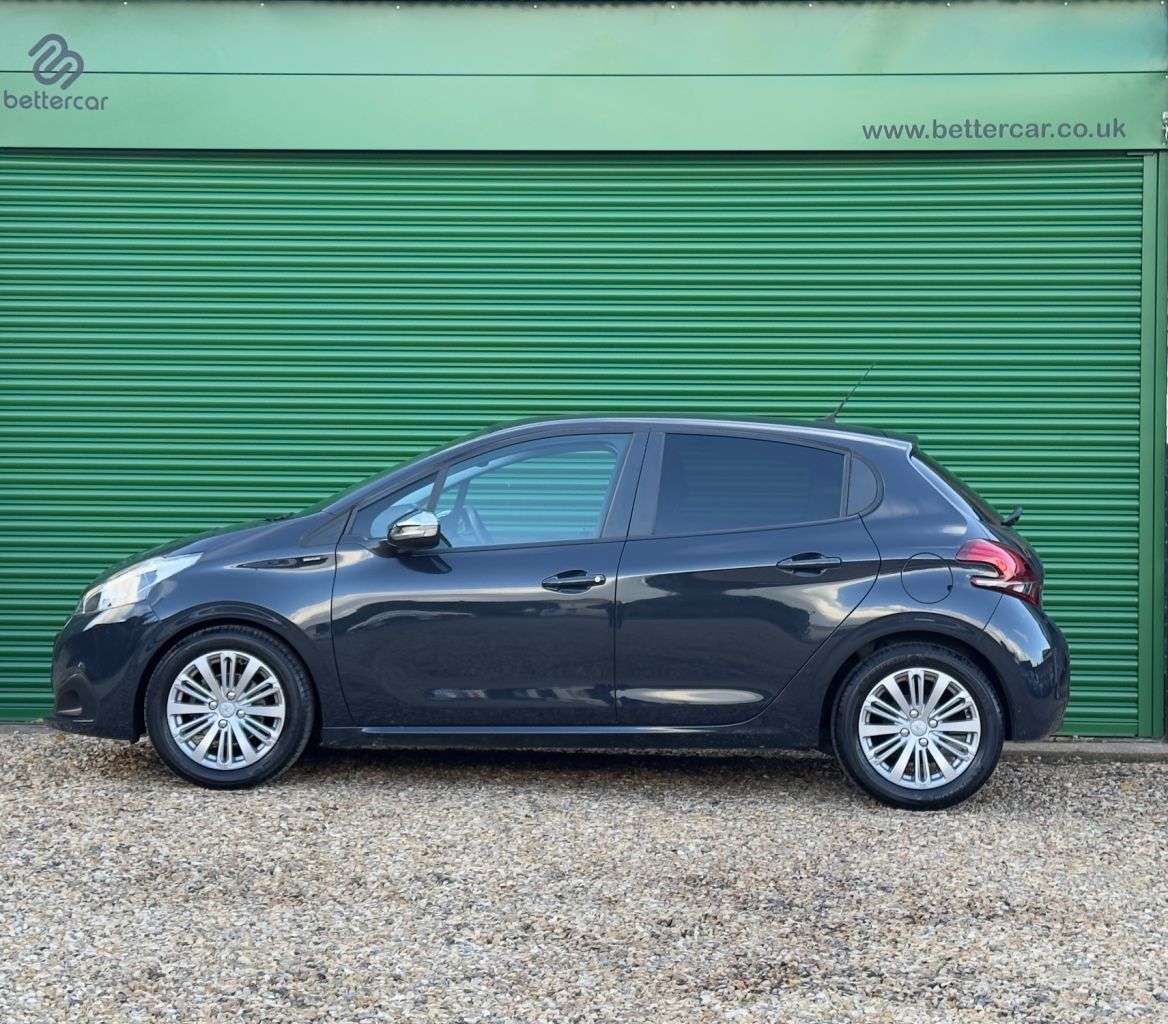 2019 PEUGEOT 208 2019 PEUGEOT 208