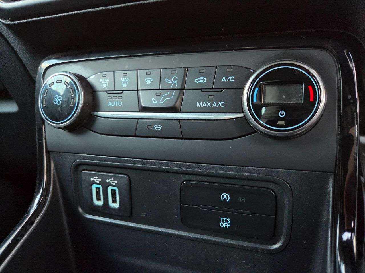 2018 FORD ECOSPORT 2018 FORD ECOSPORT