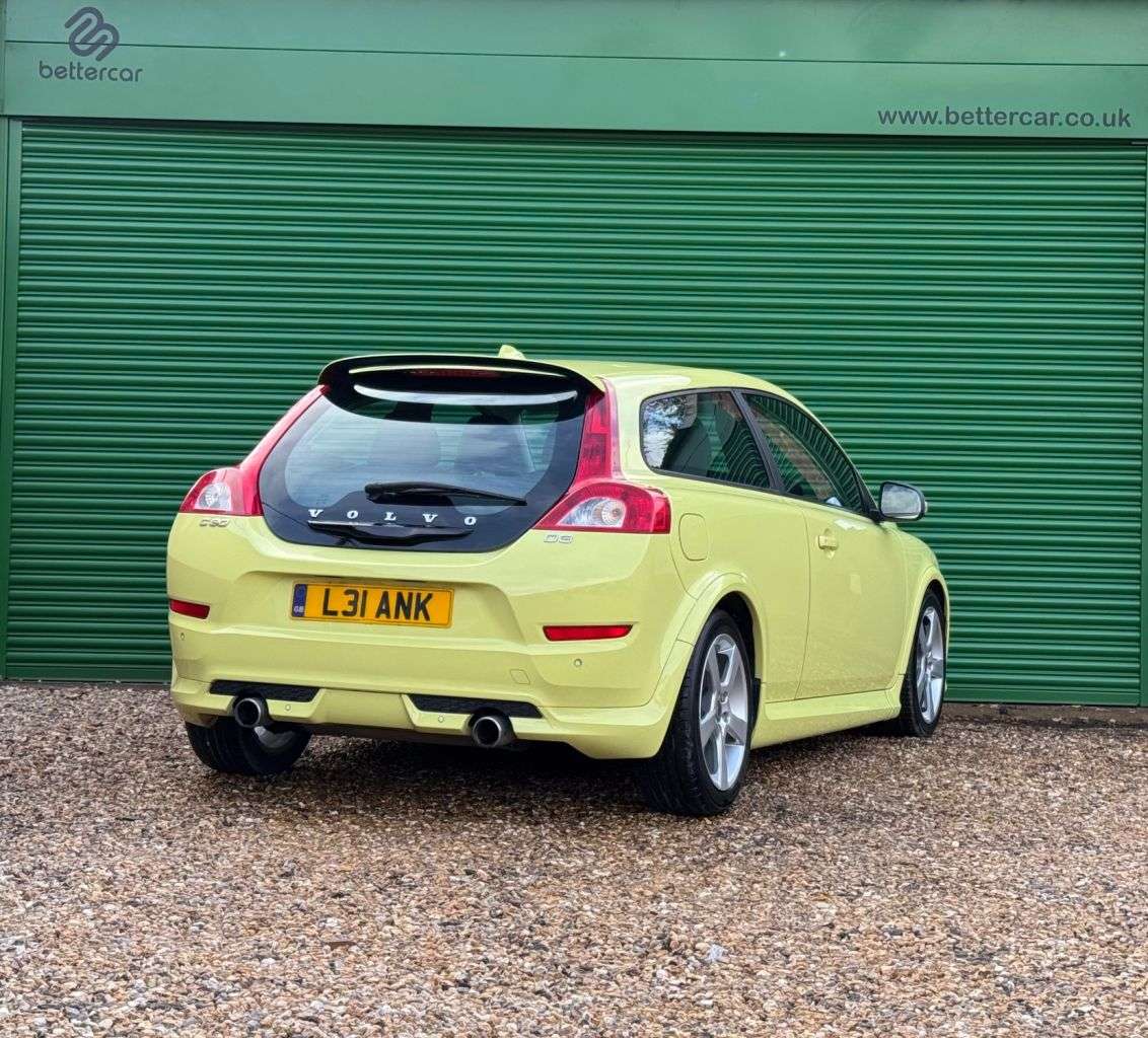 2012 VOLVO C30 2012 VOLVO C30