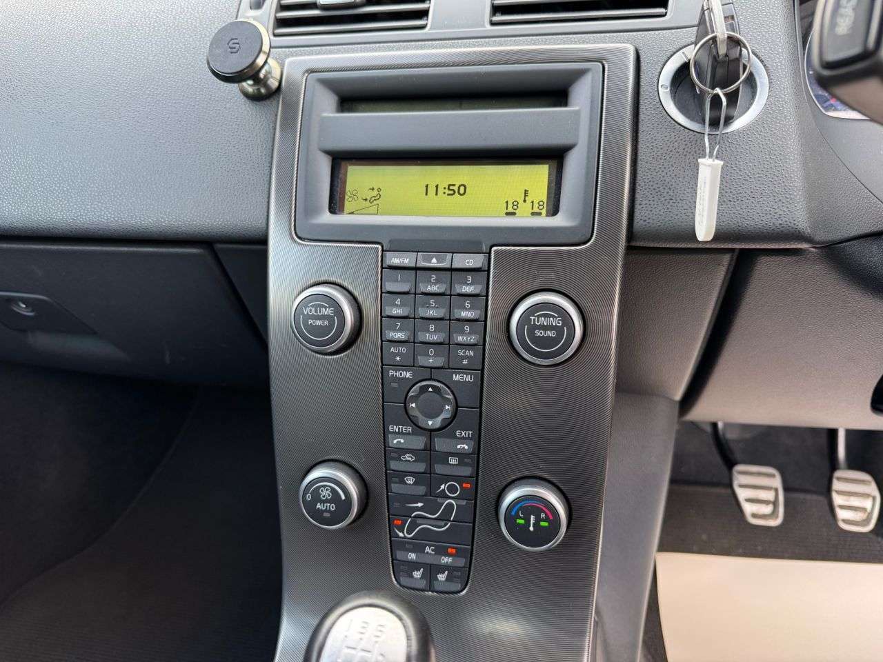 2012 VOLVO C30 2012 VOLVO C30