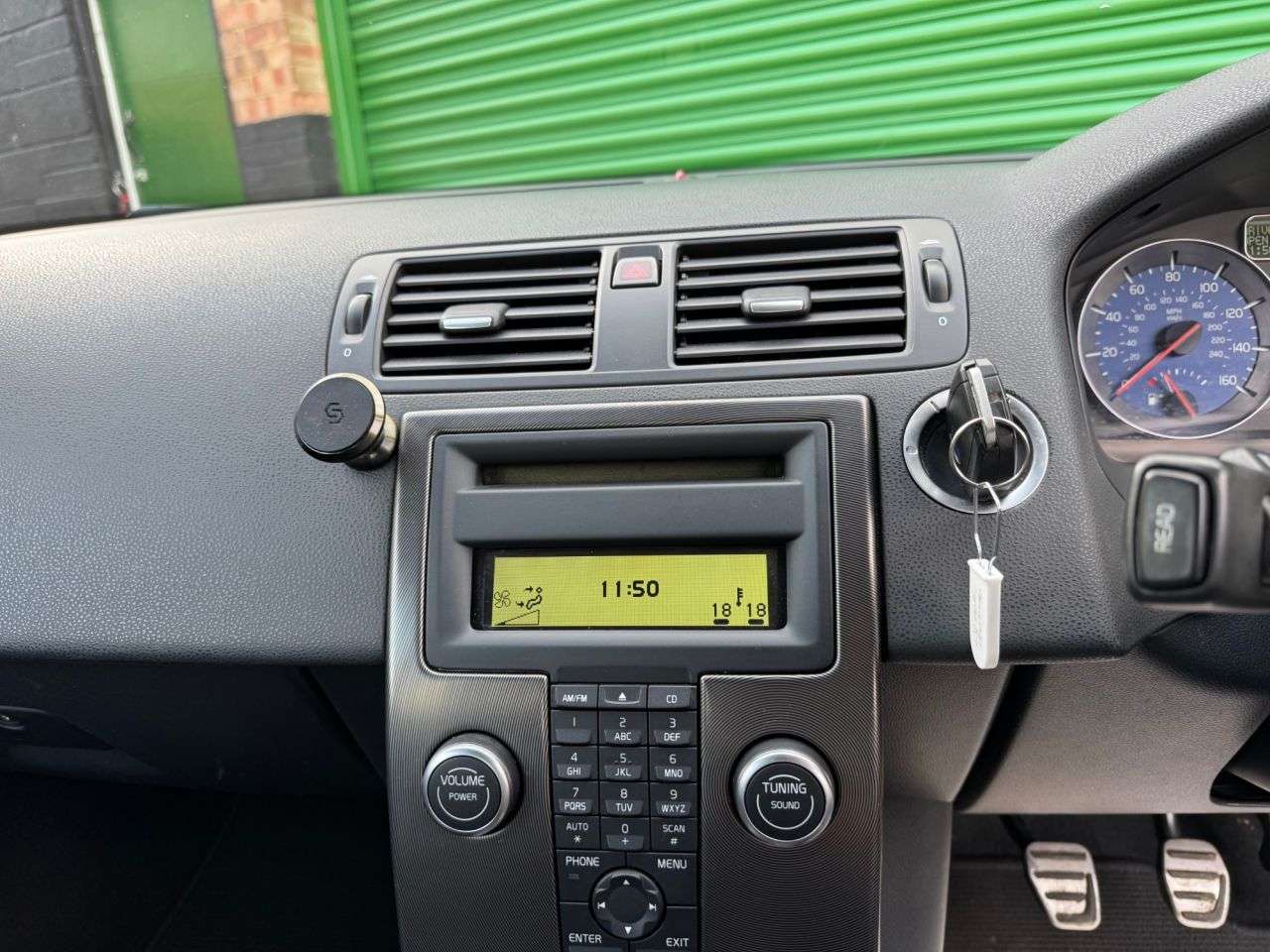 2012 VOLVO C30 2012 VOLVO C30