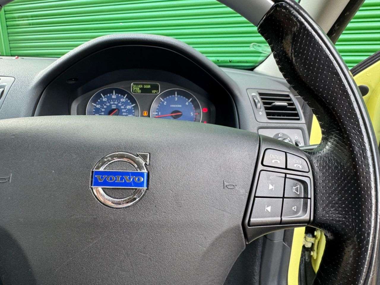 2012 VOLVO C30 2012 VOLVO C30