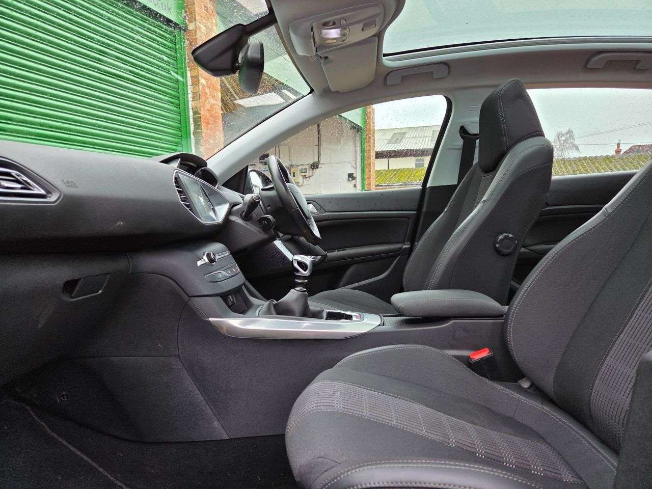 2018 PEUGEOT 308 2018 PEUGEOT 308