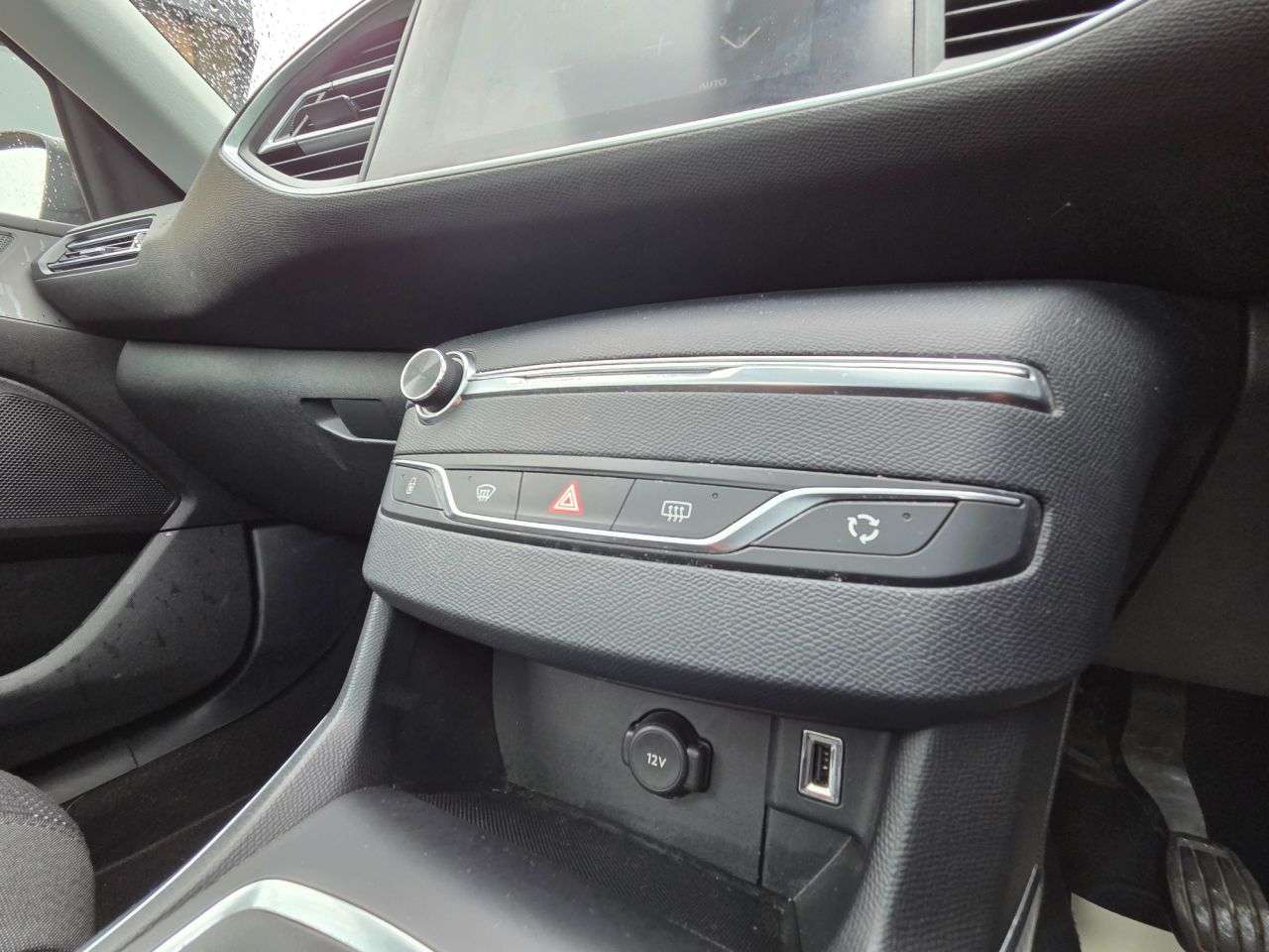 2018 PEUGEOT 308 2018 PEUGEOT 308