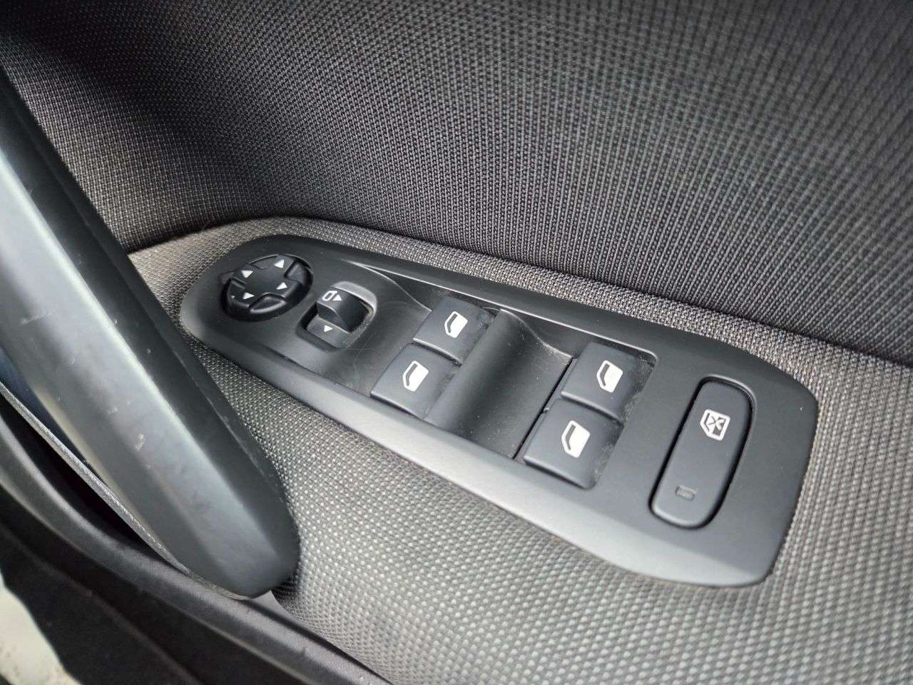 2018 PEUGEOT 308 2018 PEUGEOT 308