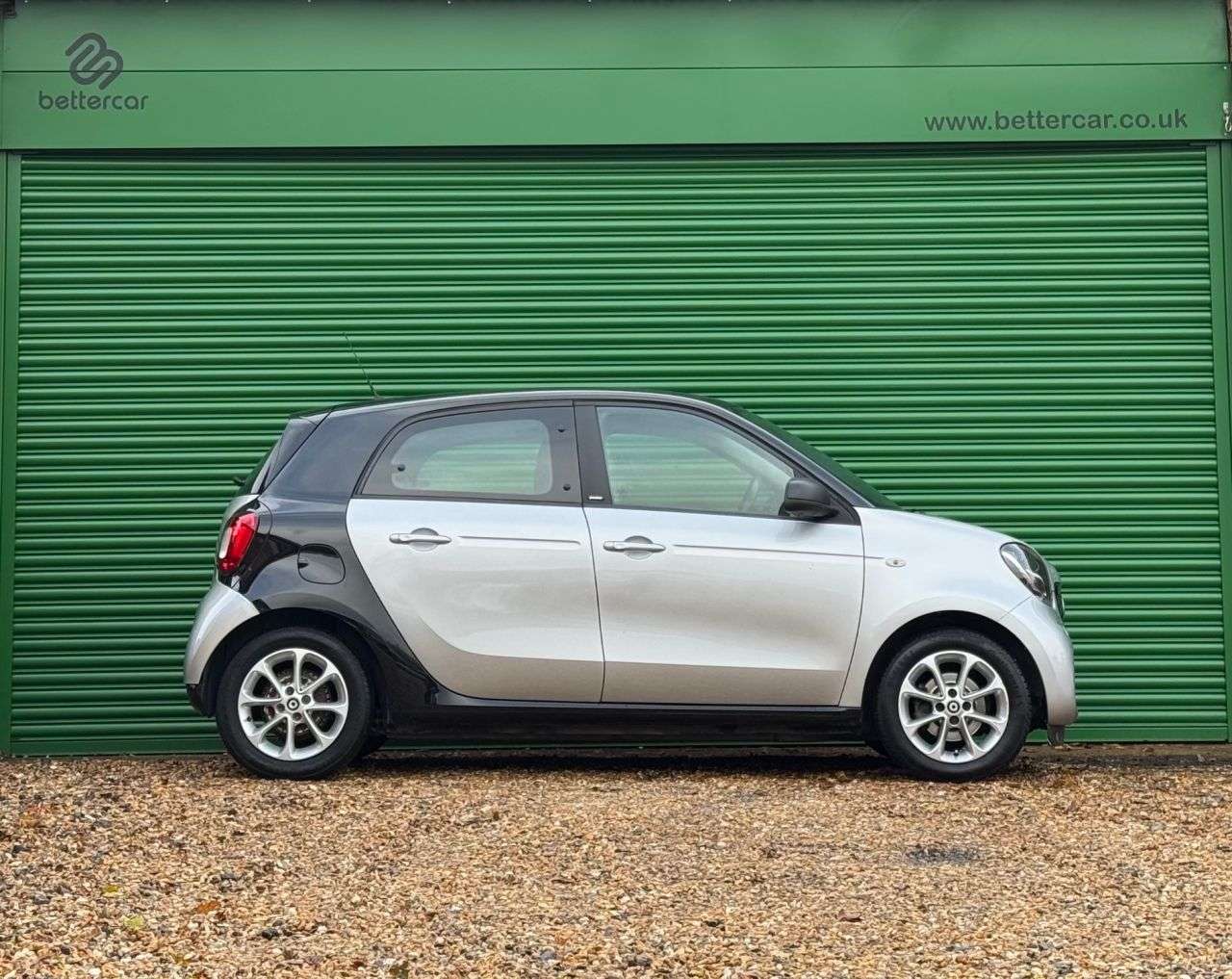 2018 SMART FORFOUR 2018 SMART FORFOUR