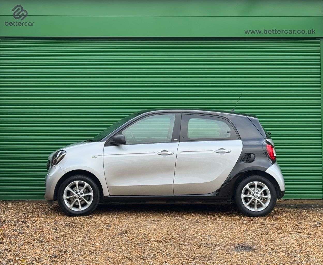 2018 SMART FORFOUR 2018 SMART FORFOUR