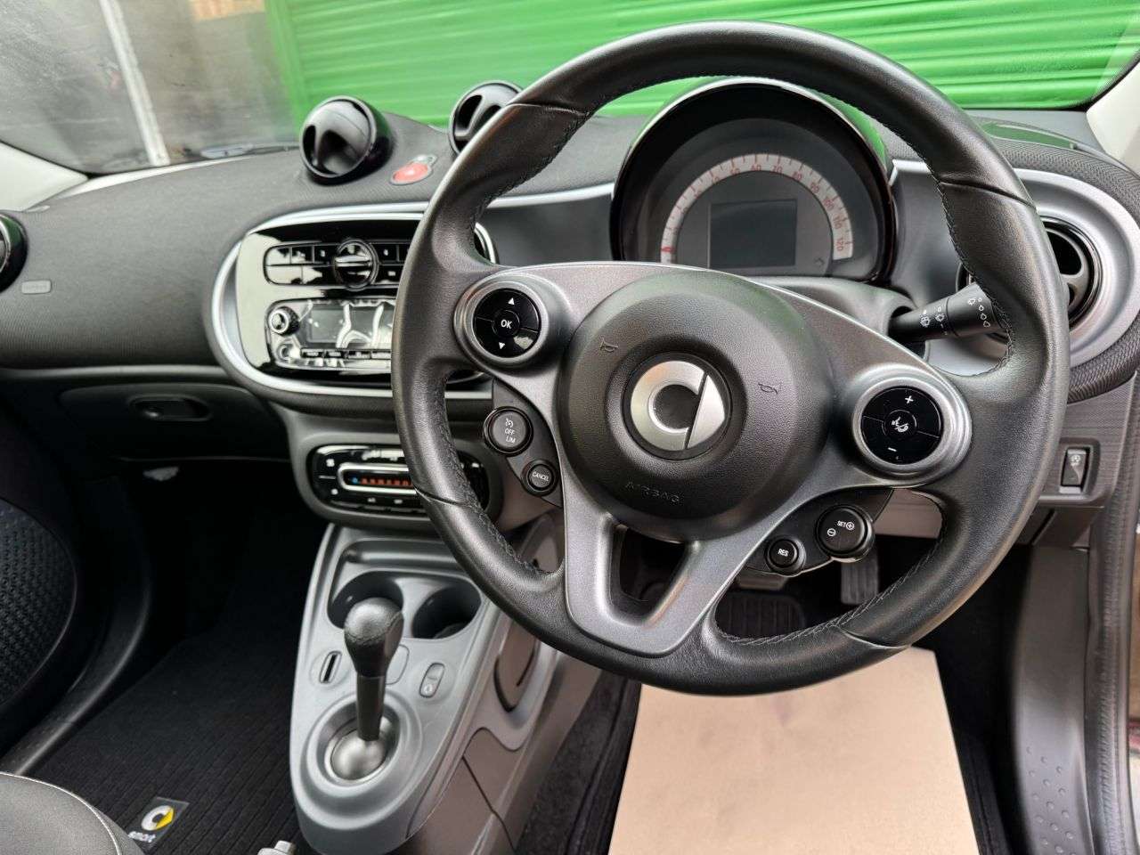 2018 SMART FORFOUR 2018 SMART FORFOUR