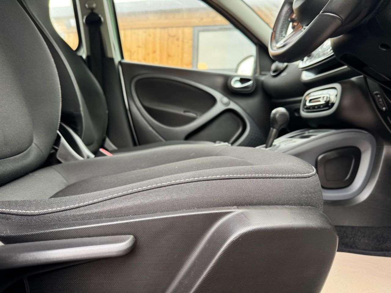 2018 SMART FORFOUR 2018 SMART FORFOUR