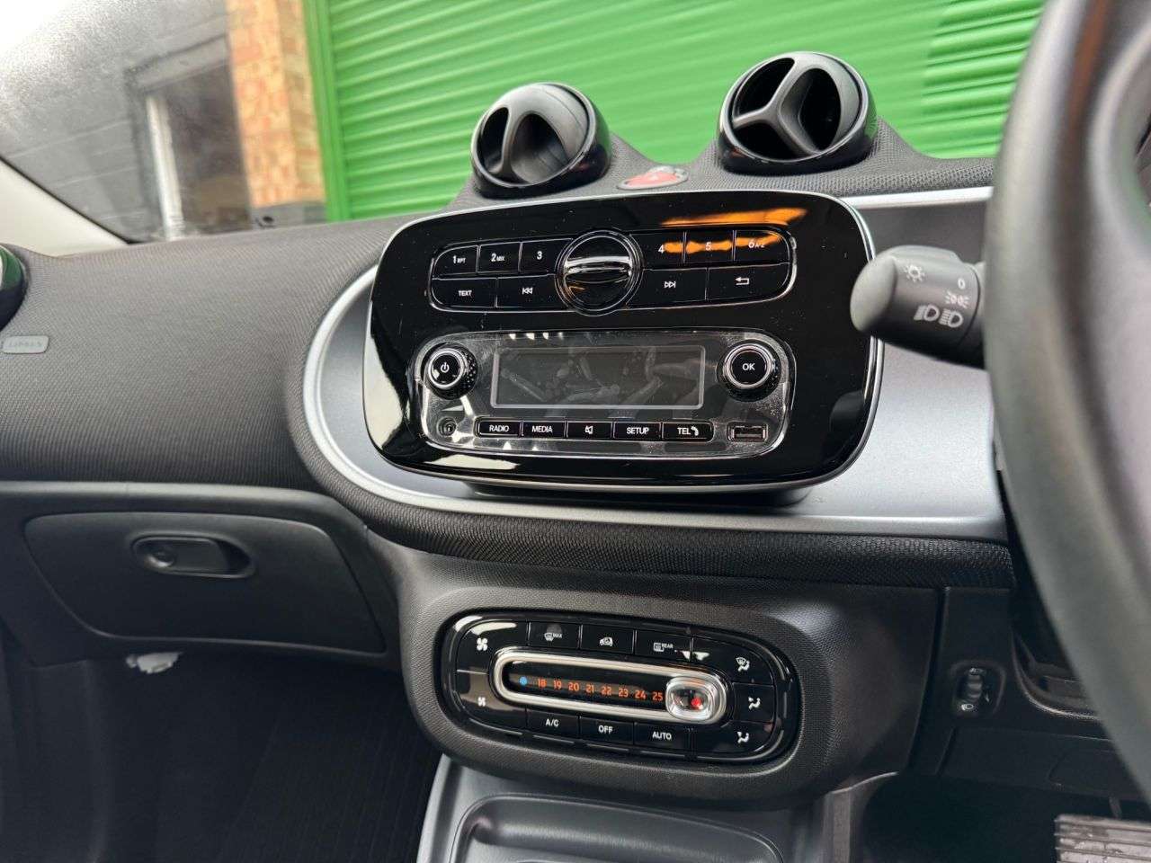 2018 SMART FORFOUR 2018 SMART FORFOUR