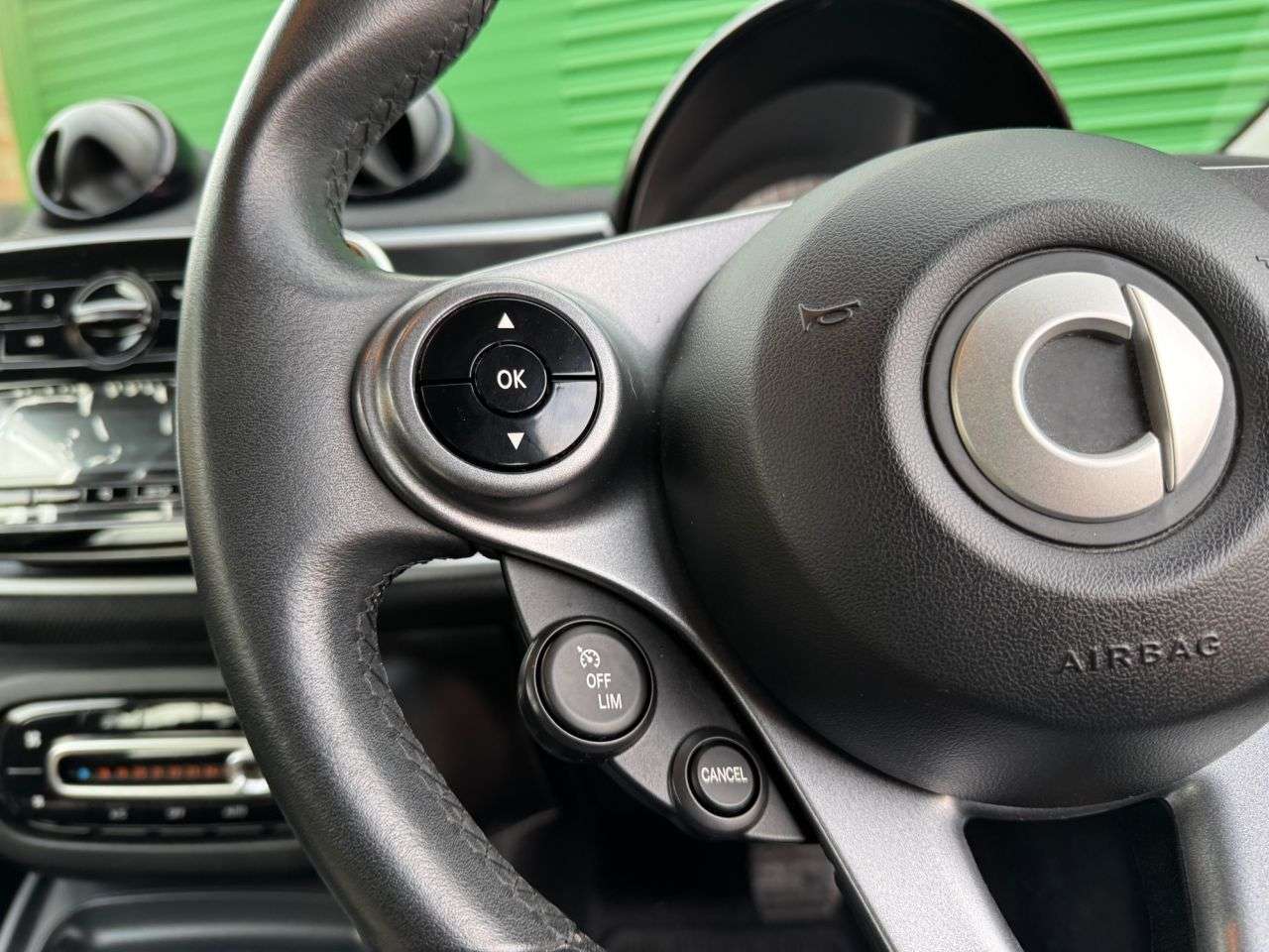 2018 SMART FORFOUR 2018 SMART FORFOUR