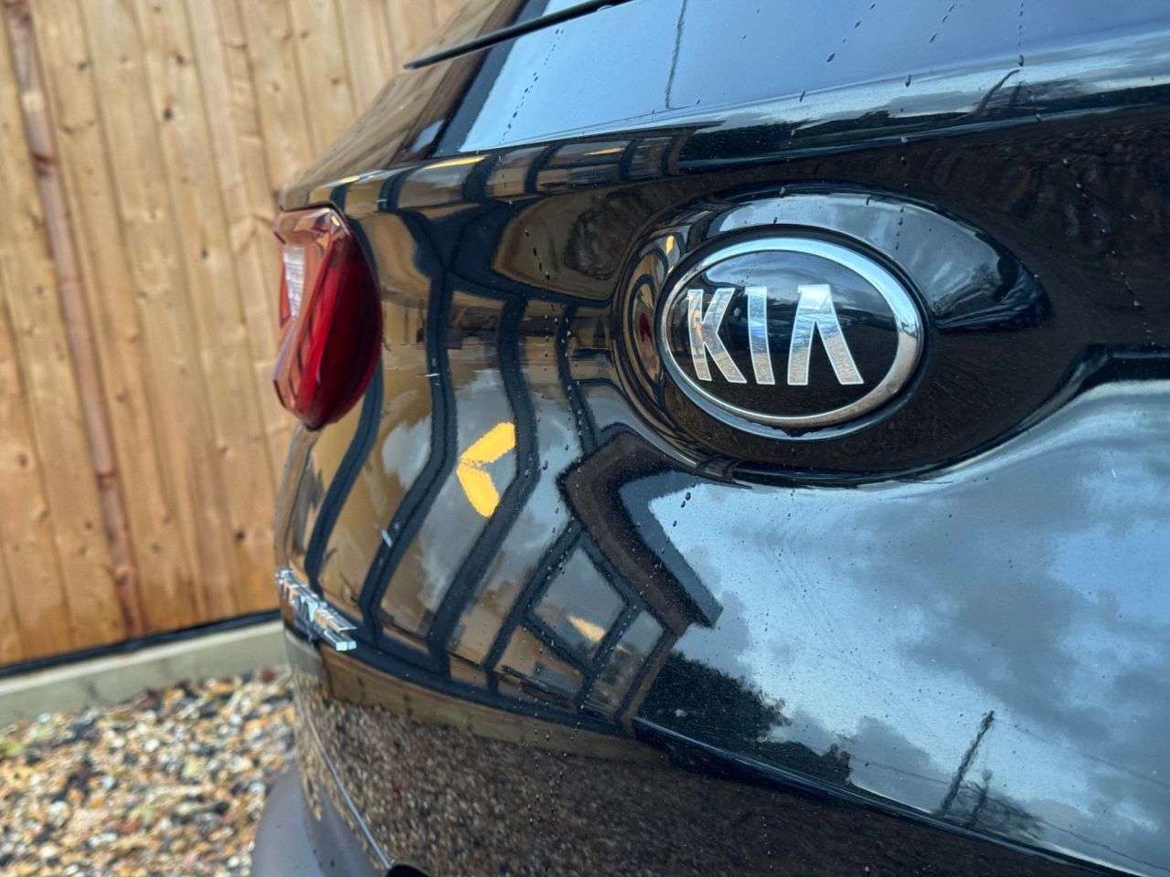 2019 KIA STONIC 2019 KIA STONIC