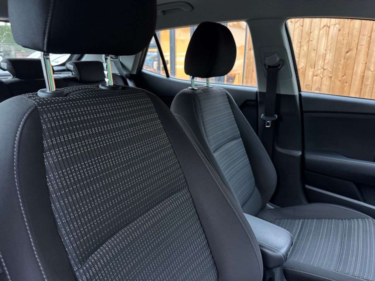 2019 KIA STONIC 2019 KIA STONIC