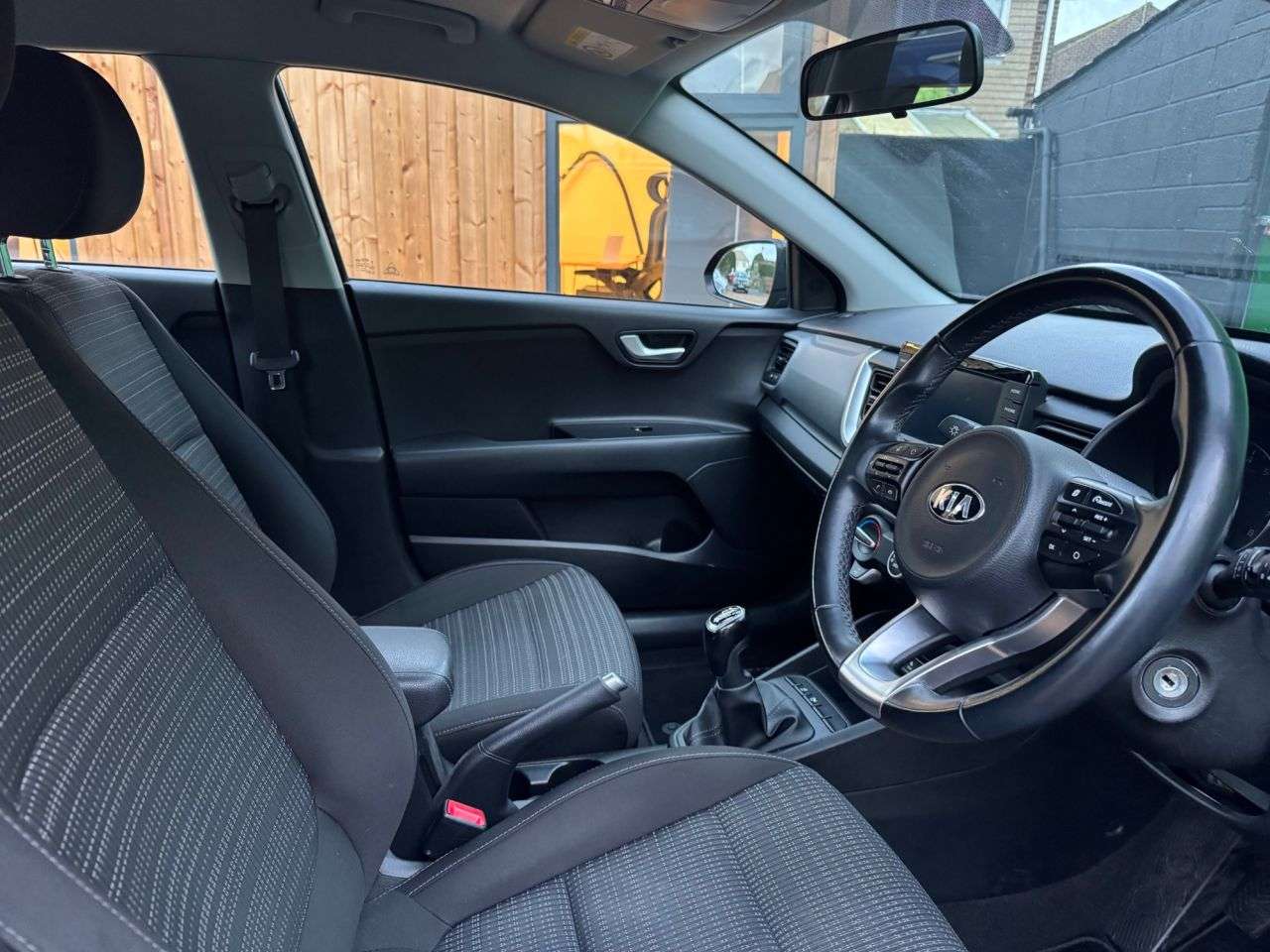 2019 KIA STONIC 2019 KIA STONIC