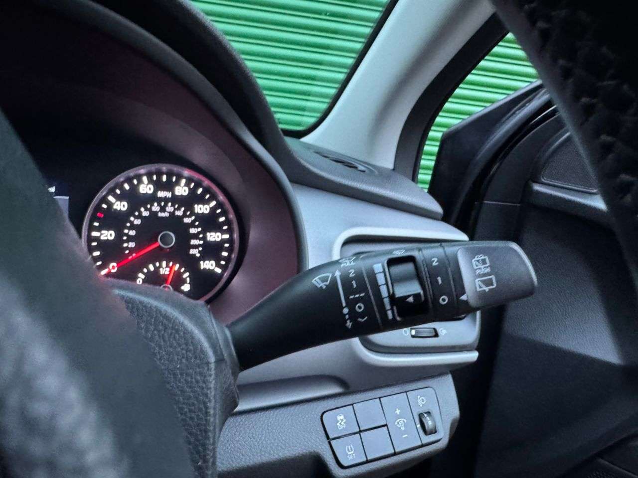 2019 KIA STONIC 2019 KIA STONIC