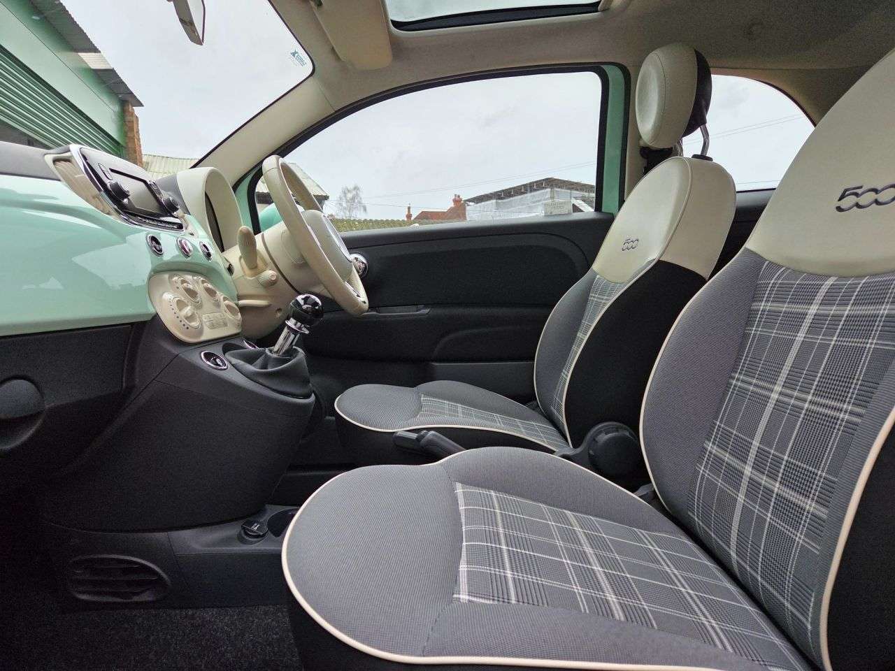 2018 FIAT 500 2018 FIAT 500