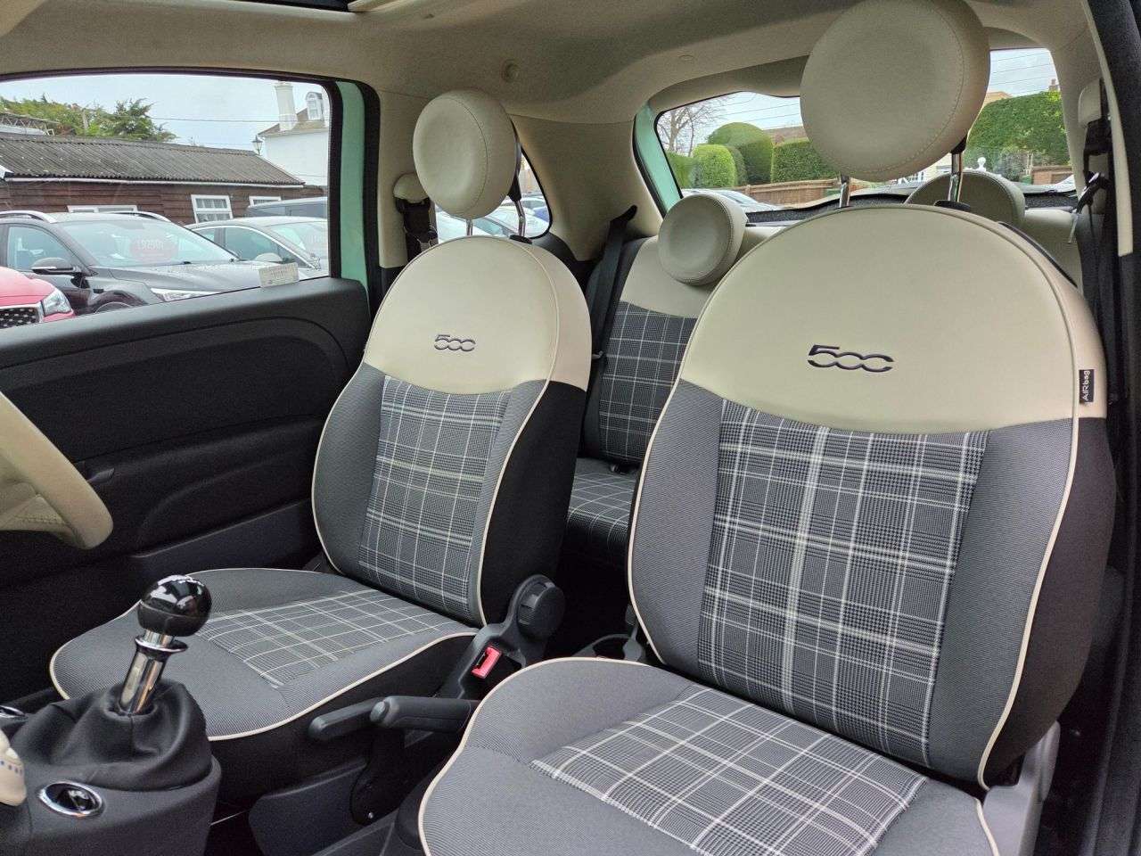 2018 FIAT 500 2018 FIAT 500