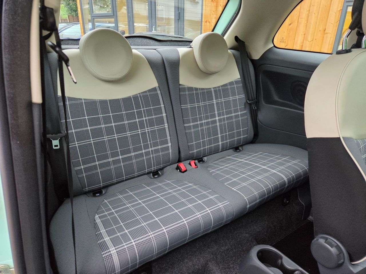 2018 FIAT 500 2018 FIAT 500