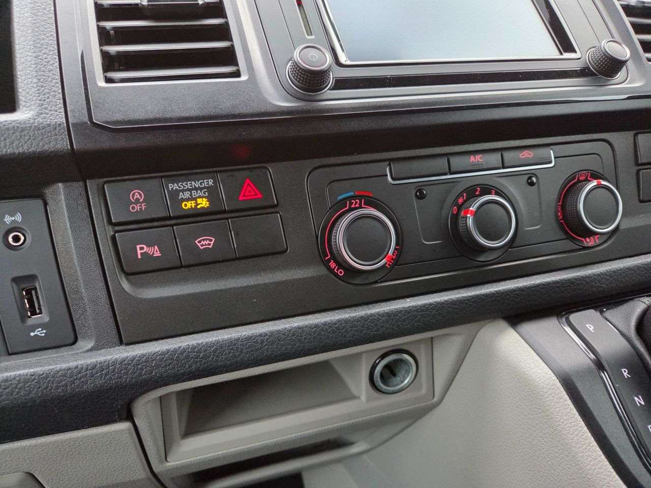 2016 VOLKSWAGEN TRANSPORTER 2016 VOLKSWAGEN TRANSPORTER