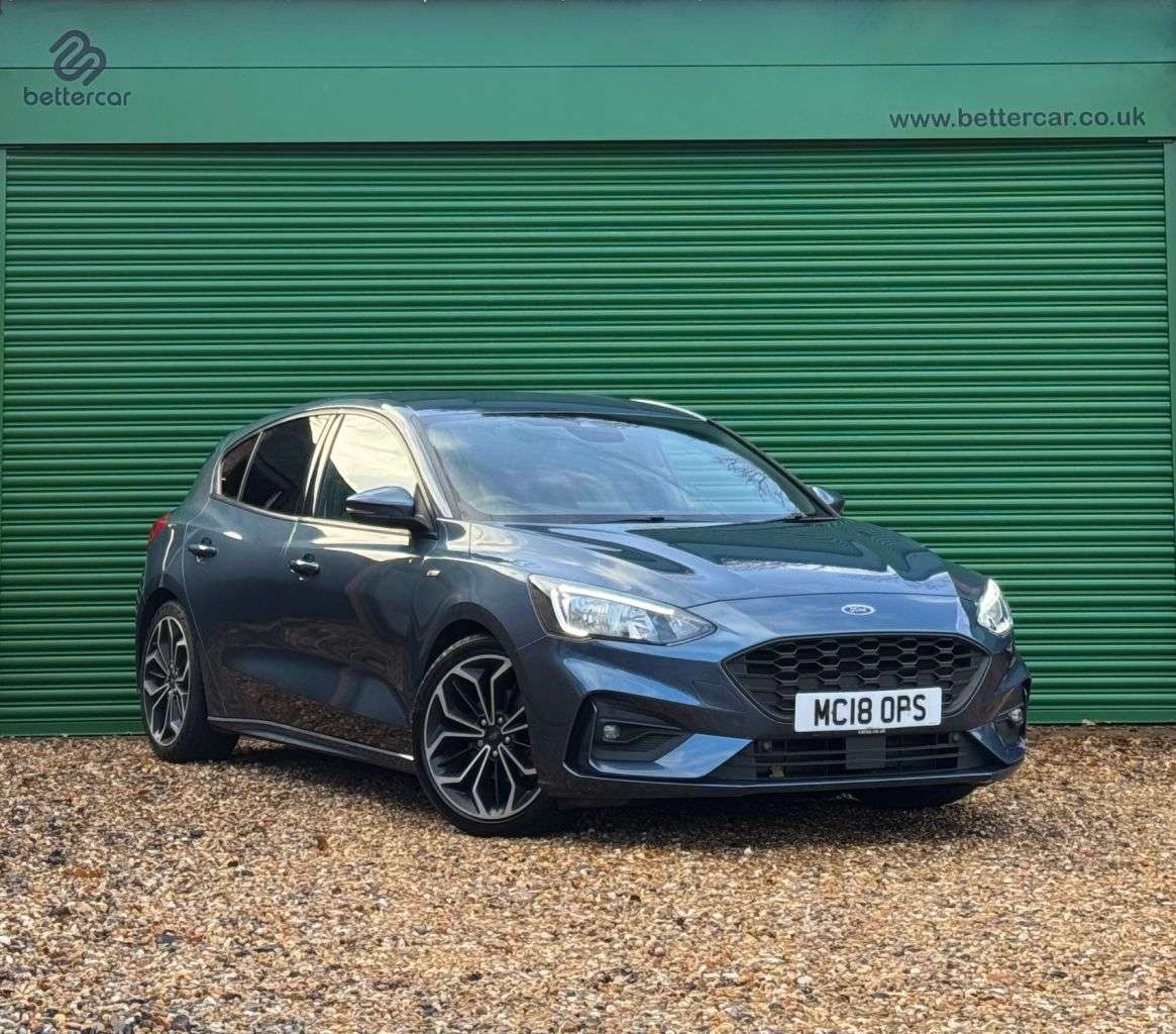 A 2018 FORD FOCUS 1.0T EcoBoost ST-Line X Hatchback 5dr Petrol Manual Euro 6 (s/s) (125 ps) H A 2018 FORD FOCUS 1.0T EcoBoost ST-Line X Hatchback 5dr Petrol Manual Euro 6 (s/s) (125 ps) H