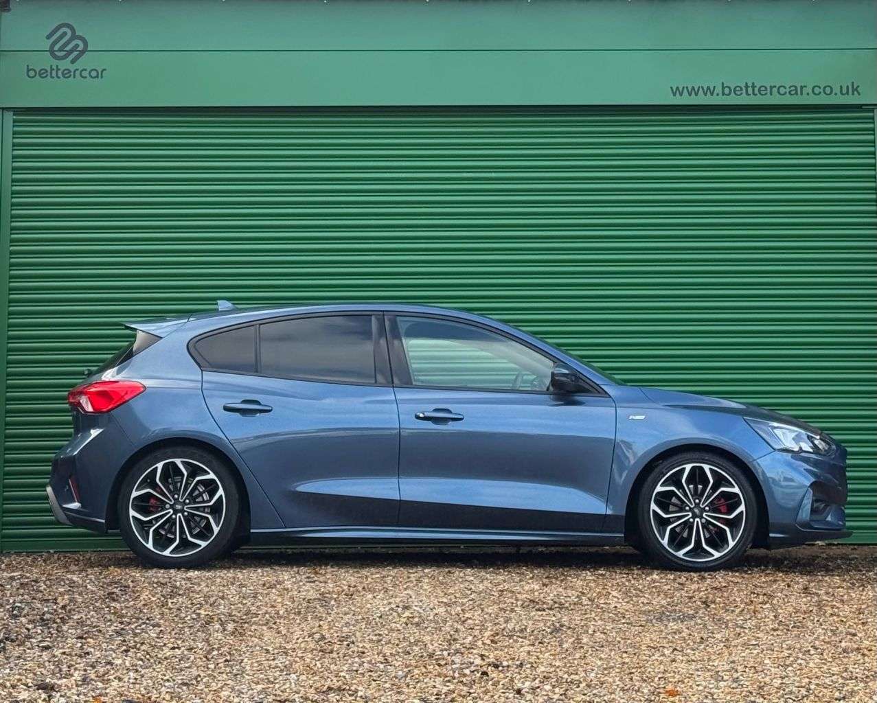 A 2018 FORD FOCUS 1.0T EcoBoost ST-Line X Hatchback 5dr Petrol Manual Euro 6 (s/s) (125 ps) H A 2018 FORD FOCUS 1.0T EcoBoost ST-Line X Hatchback 5dr Petrol Manual Euro 6 (s/s) (125 ps) H