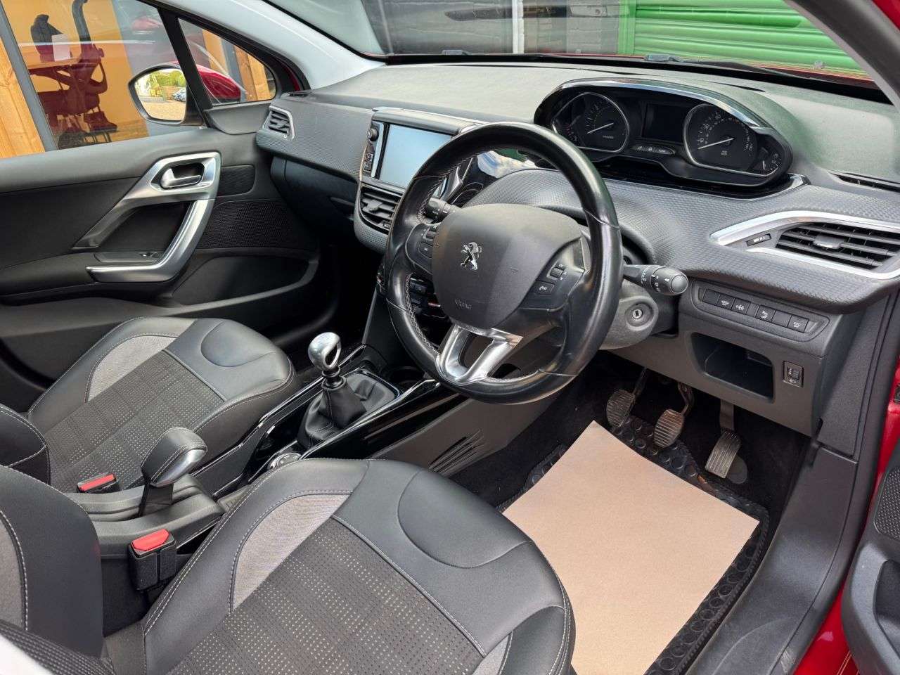 2019 PEUGEOT 2008 2019 PEUGEOT 2008