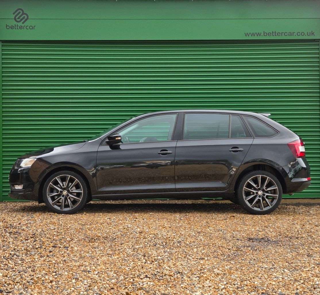 A 2018 SKODA RAPID SPACEBACK 1.0 TSI SE Sport Hatchback 5dr Petrol Manual Euro 6 (s/s) (110 ps) ONE OWNE A 2018 SKODA RAPID SPACEBACK 1.0 TSI SE Sport Hatchback 5dr Petrol Manual Euro 6 (s/s) (110 ps) ONE OWNE