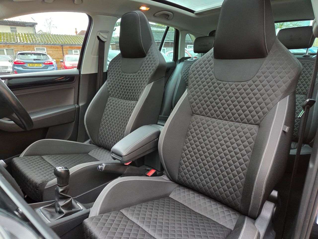 2018 SKODA RAPID SPACEBACK 2018 SKODA RAPID SPACEBACK