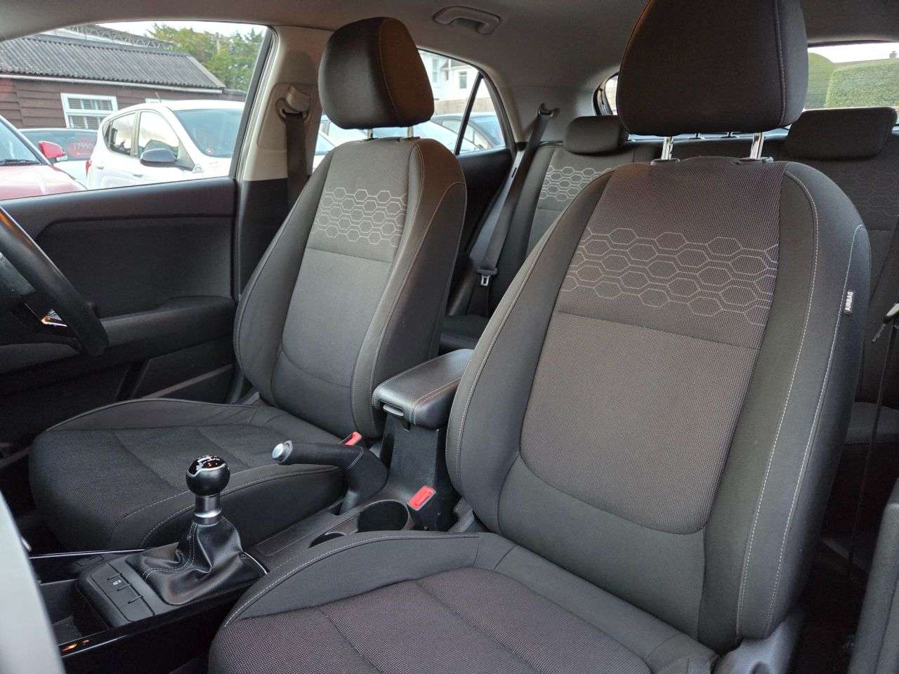 2017 KIA RIO 2017 KIA RIO