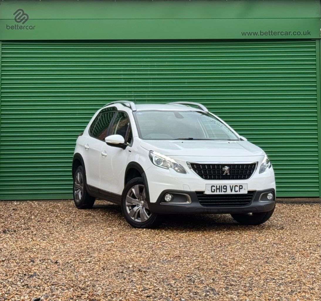 A 2019 PEUGEOT 2008 1.2 PureTech Signature SUV 5dr Petrol Manual Euro 6 (s/s) (82 ps) DAB+BLUET A 2019 PEUGEOT 2008 1.2 PureTech Signature SUV 5dr Petrol Manual Euro 6 (s/s) (82 ps) DAB+BLUET