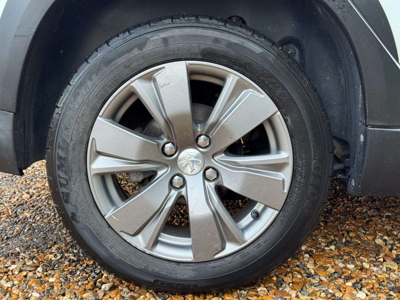 2019 PEUGEOT 2008 2019 PEUGEOT 2008