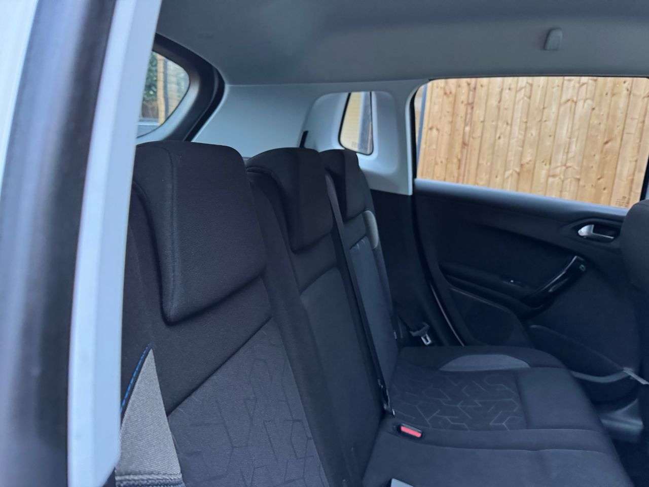 2019 PEUGEOT 2008 2019 PEUGEOT 2008