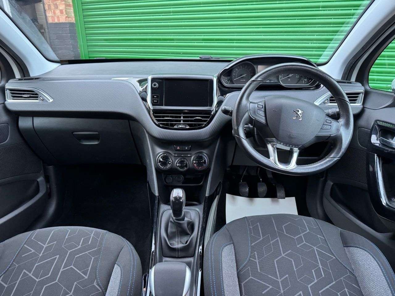 2019 PEUGEOT 2008 2019 PEUGEOT 2008