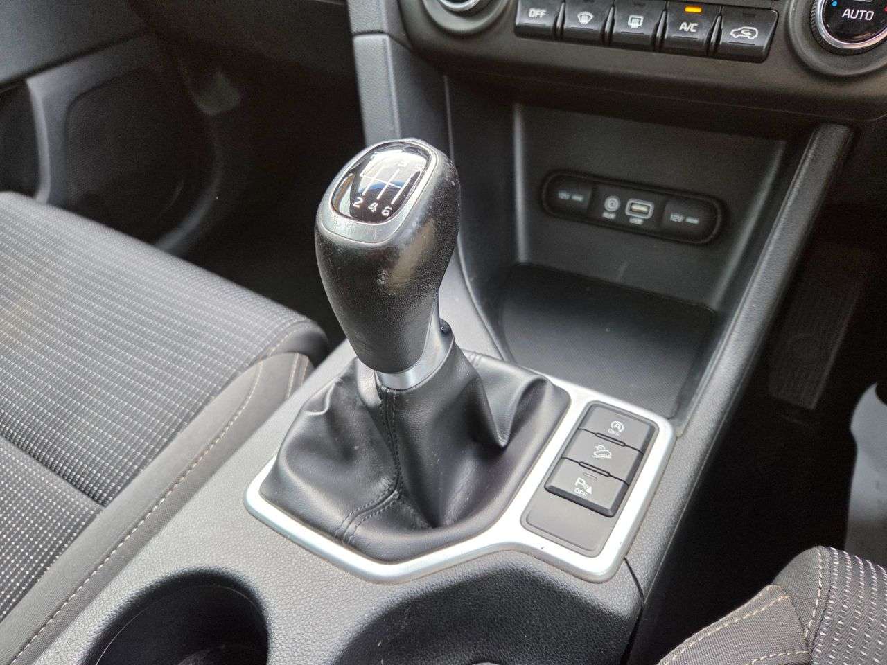 2018 KIA SPORTAGE 2018 KIA SPORTAGE