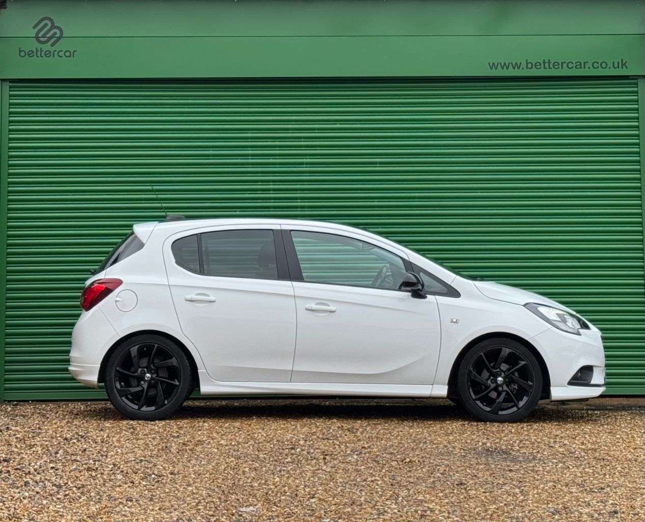 A 2019 VAUXHALL CORSA 1.4i ecoTEC SRi VX Line Nav Black Hatchback 5dr Petrol Manual Euro 6 (90 ps A 2019 VAUXHALL CORSA 1.4i ecoTEC SRi VX Line Nav Black Hatchback 5dr Petrol Manual Euro 6 (90 ps