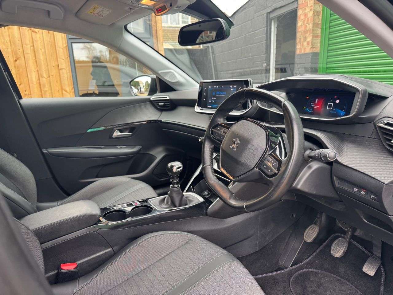 2021 PEUGEOT 208 2021 PEUGEOT 208