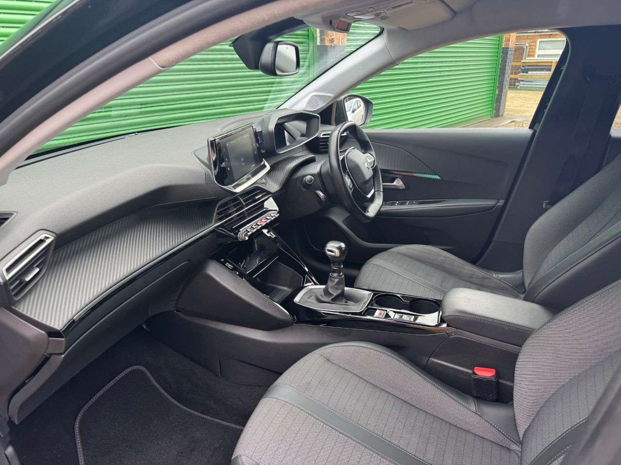 2021 PEUGEOT 208 2021 PEUGEOT 208