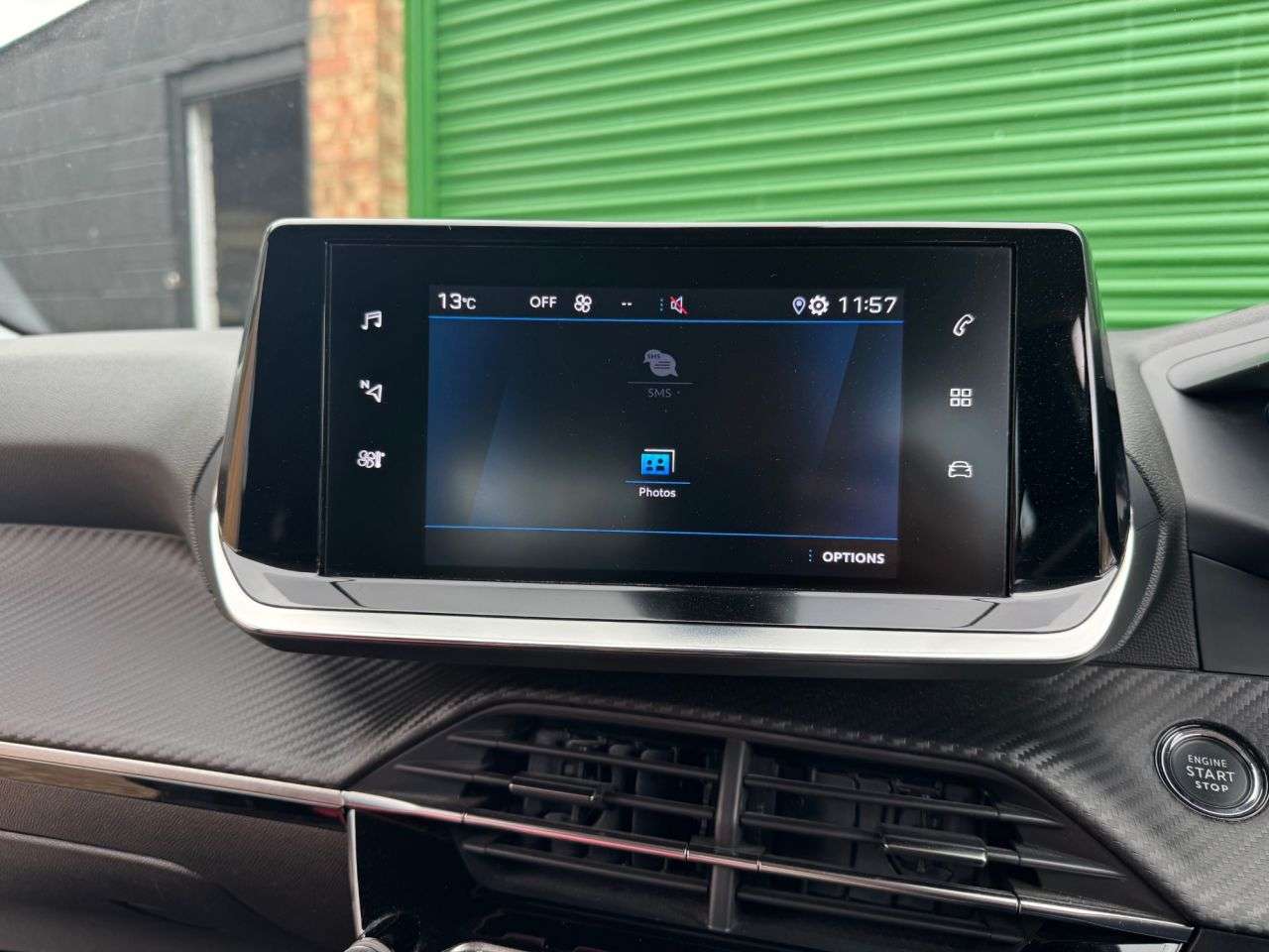 2021 PEUGEOT 208 2021 PEUGEOT 208