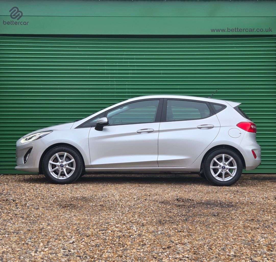 A 2018 FORD FIESTA 1.1 Ti-VCT Zetec Hatchback 5dr Petrol Manual Euro 6 (s/s) (85 ps) APPLECARP A 2018 FORD FIESTA 1.1 Ti-VCT Zetec Hatchback 5dr Petrol Manual Euro 6 (s/s) (85 ps) APPLECARP