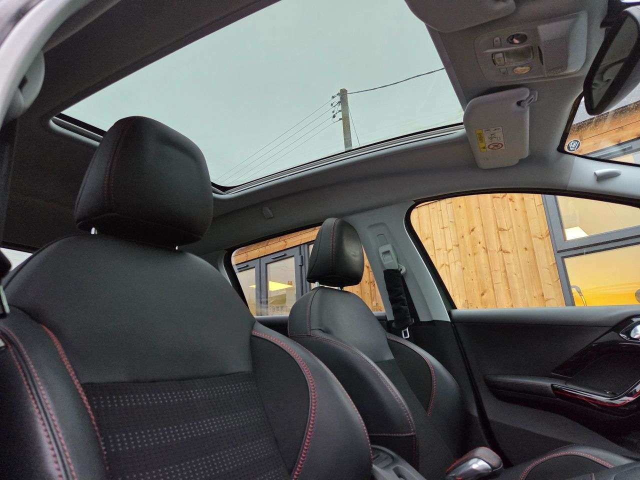 2019 PEUGEOT 2008 2019 PEUGEOT 2008