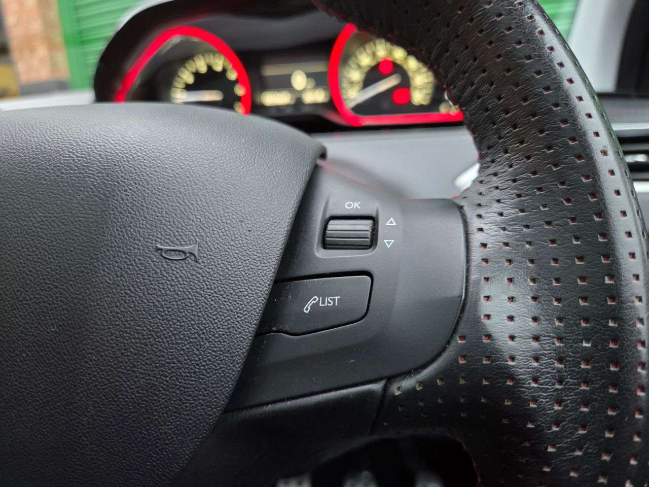 2019 PEUGEOT 2008 2019 PEUGEOT 2008